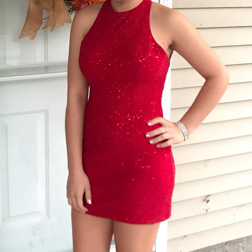 SUPER CUTE short formal dress